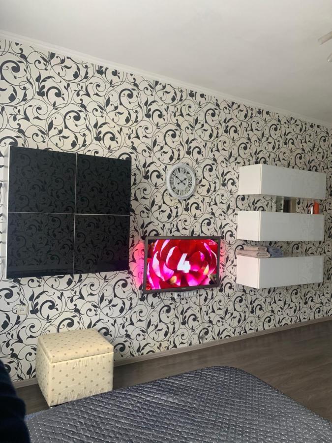 Apartament on Chernihivska Kiev Exteriör bild